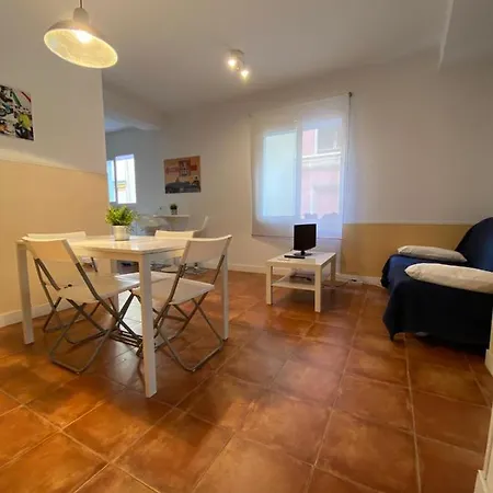 Centro + Wifi+ 2 Camas De Matrimonio +playa Apartament *